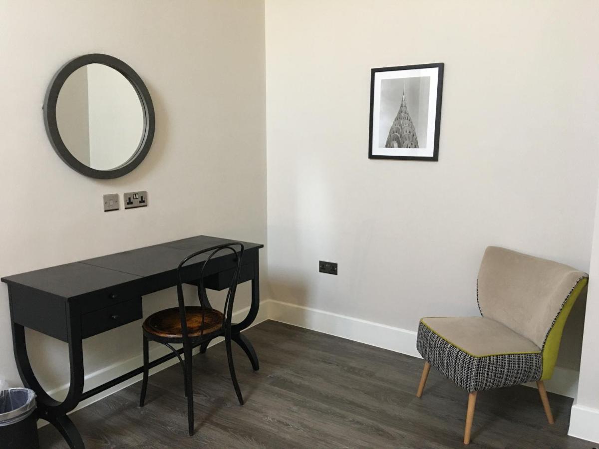 קארדיף Park Lane Aparthotel By Urban Space מראה חיצוני תמונה