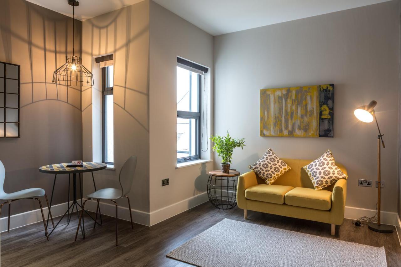 קארדיף Park Lane Aparthotel By Urban Space מראה חיצוני תמונה